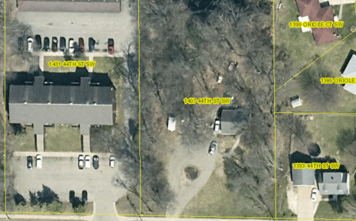 Pictures of Land, Multifamily, Office property located at 1407 44th St SW, Wyoming, MI 49509 for sales - image #1