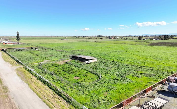 Pictures of Land property located at Knightsen Ave, Oakley, CA 94561 for sales - image #1