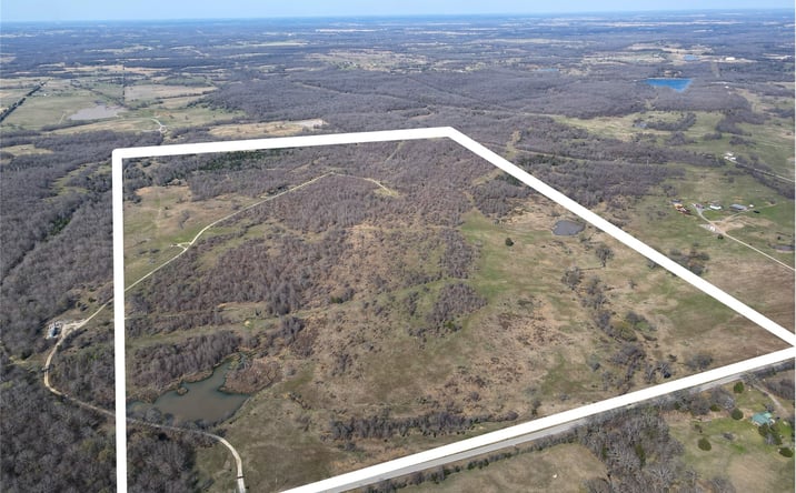 Pictures of Land property located at State Highway 31, Coalgate, OK 74538 for sales - image #1