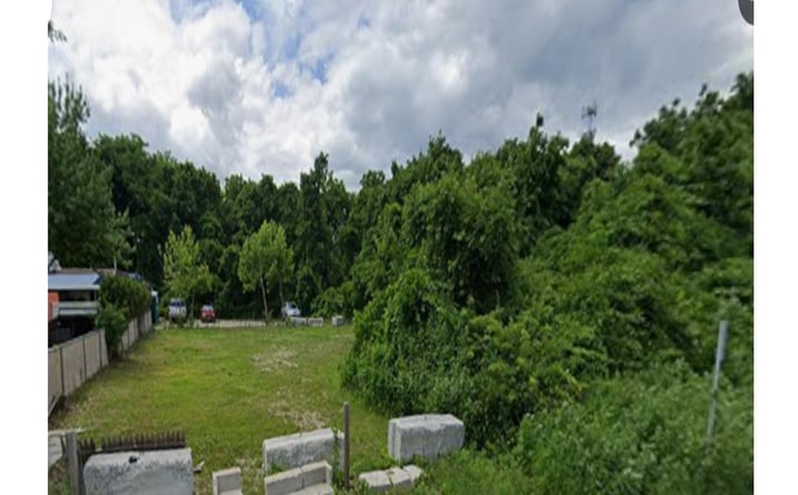 Pictures of Land, Industrial property located at landlocked pcl, Islip, NY 11769 for sales - image #1