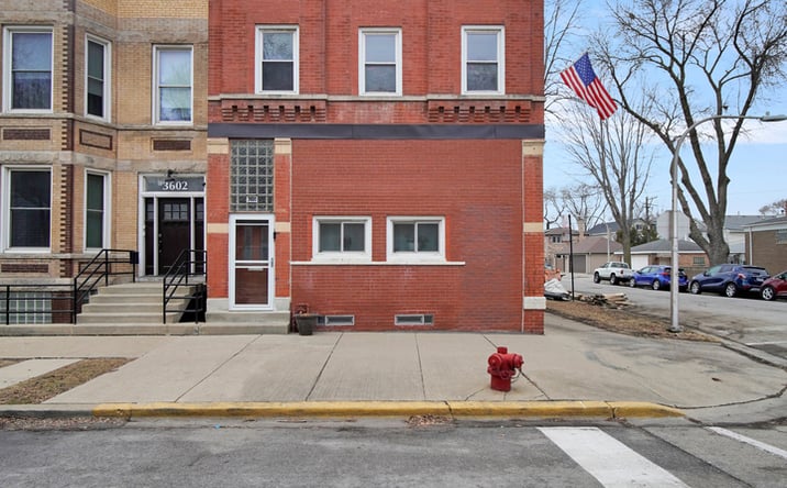 Pictures of Multifamily property located at 3600 S Union Avenue, Chicago, IL 60609 for sales - image #1