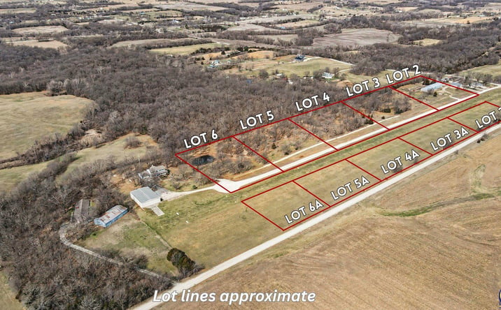 Pictures of Land property located at LOT 4 & 4A Hollingsworth Rd, Basehor, KS 66007 for sales - image #1