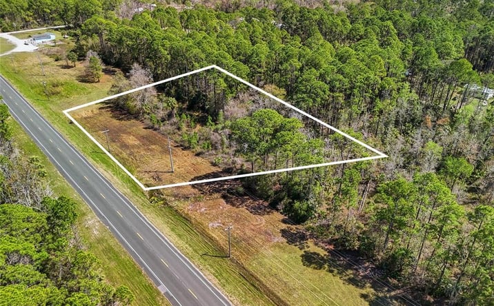 Pictures of Land property located at SW State Road 24, Cedar Key, FL 32625 for sales - image #1