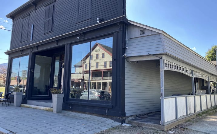 Pictures of Office, Retail property located at 101 Main St, Gorham, NH 03581 for sales - image #1