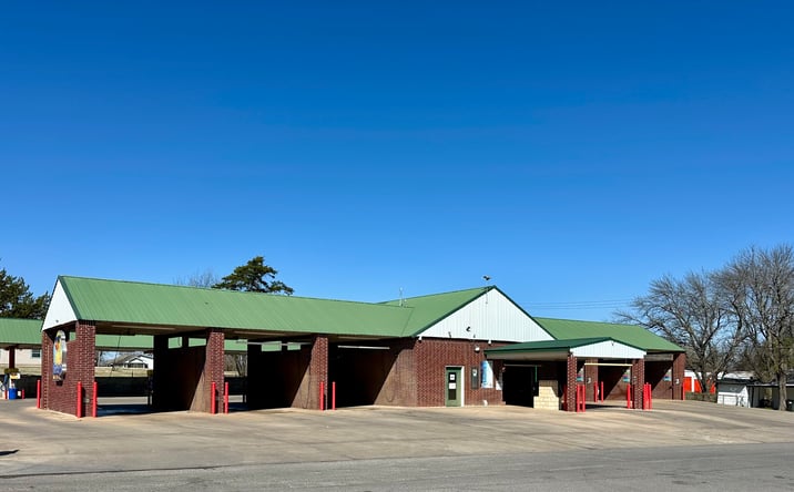 Pictures of Business for Sale property located at 900 W 17th St, Sulphur, OK 73086 for sales - image #1