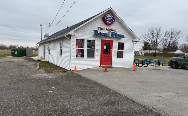 Pictures of Business for Sale, Retail property located at 2038 Tracy Rd, Northwood, OH 43619 for sales - image #1