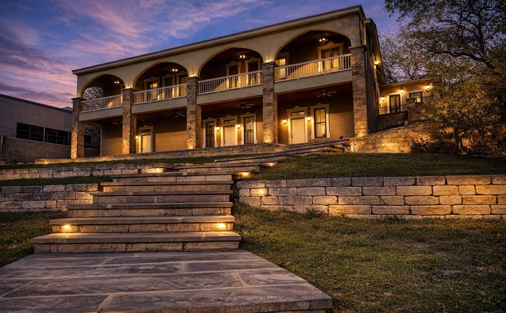 Pictures of Hospitality, Mixed Use, Multifamily property located at 802 Main St, Bastrop, TX 78602 for sales - image #1