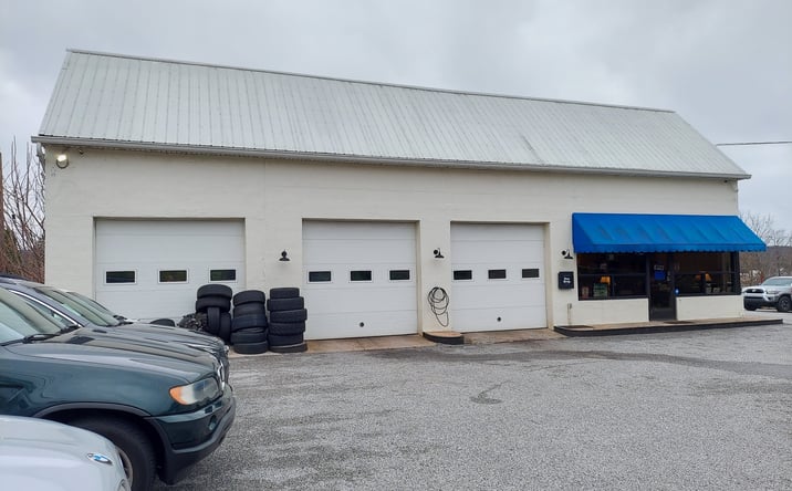 Pictures of Mixed Use, Office property located at 120 E Market St, Hallam, PA 17406 for sales - image #1