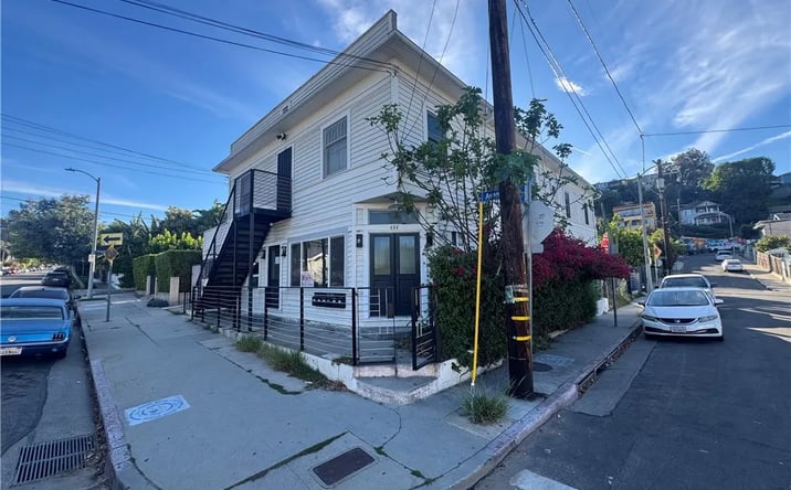 Pictures of Multifamily property located at 434 E Avenue 28, Los Angeles, CA 90031 for sales - image #1