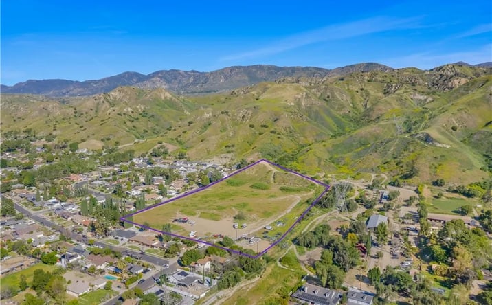 Pictures of Land property located at 11326 Wheatland, Los Angeles, CA 91342 for sales - image #1
