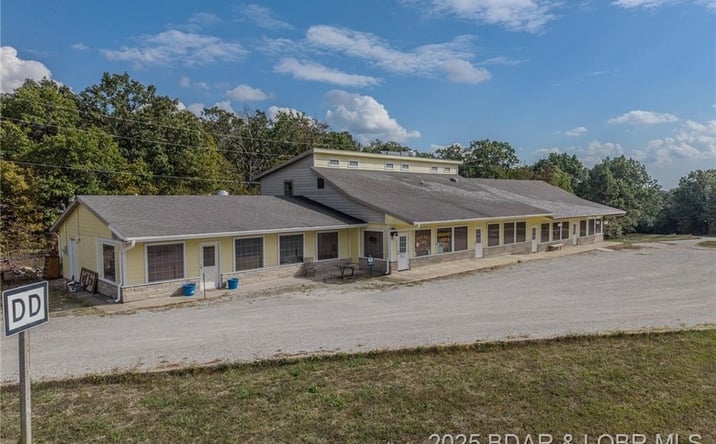 Pictures of Business for Sale, Land, Retail property located at 33023 Hwy 7, Edwards, MO 65326 for sales - image #1