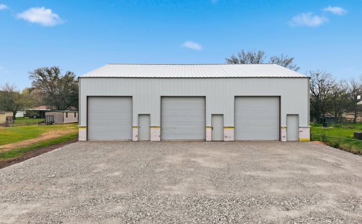 Pictures of Industrial property located at 193 S Katy Rd, Elm Mott, TX 76640 for sales - image #1