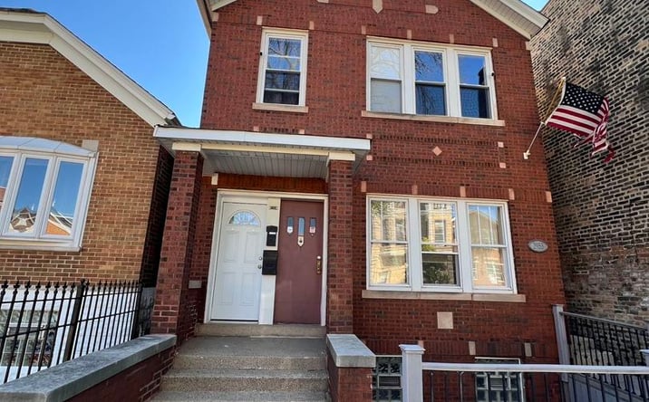 Pictures of Multifamily property located at 2953 S Emerald Avenue, Chicago, IL 60616 for sales - image #1