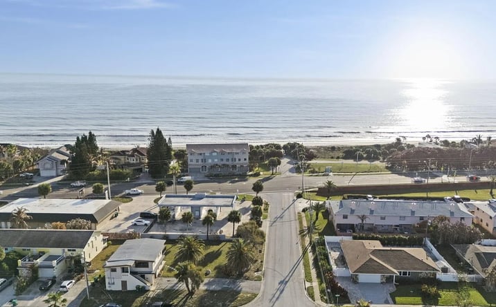 image of property at 106 SUNRISE AVE APT A Satellite Beach FL 32937-2510