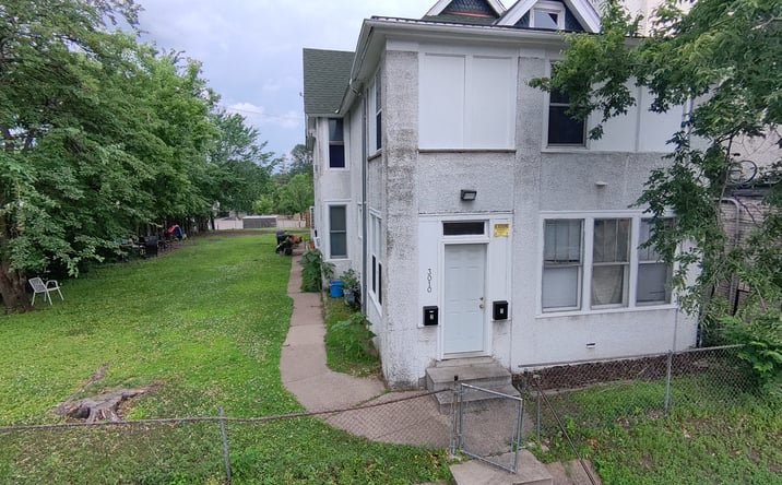 Pictures of Multifamily property located at 3010 15th Ave S, Minneapolis, MN 55407 for sales - image #1