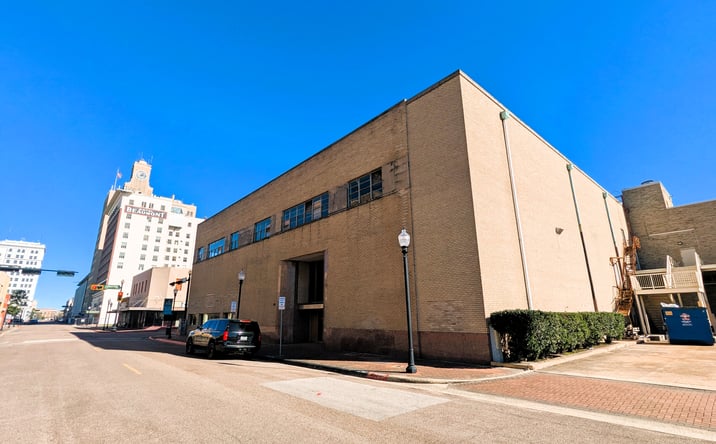 Pictures of Office property located at 715 Orleans St, Beaumont, TX 77701 for sales - image #1