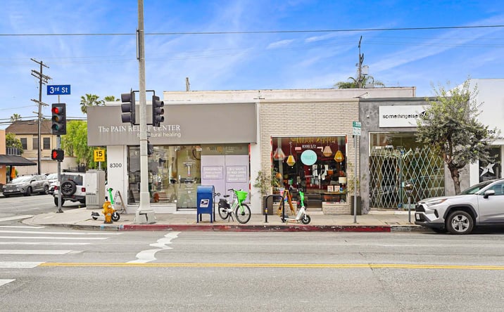 Pictures of Retail property located at 8300 W. 3rd Street, Los Angeles, CA 90048 for sales - image #1