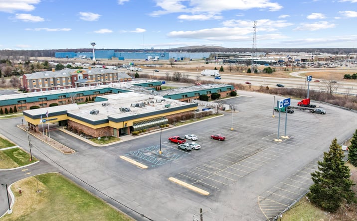 Pictures of Hospitality property located at 21700 West Rd, Woodhaven, MI 48183 for sales - image #1