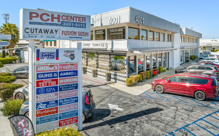 Pictures of Retail property located at 3961, 3963-4013, and 4015 Pacific Coast Hwy, Torrance, CA 90505 for sales - image #1