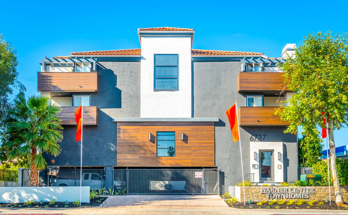 Pictures of Multifamily property located at 6737 De Soto Ave, Los Angeles, CA 91303 for sales - image #1