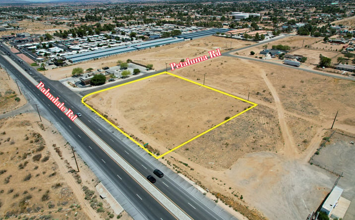 Pictures of Land property located at 14285 Palmdale Rd, Victorville, CA 92392 for sales - image #1