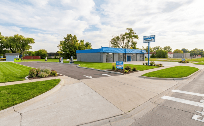 Pictures of Special Purpose property located at 19595 15 Mile Rd, Clinton Township, MI 48035 for sales - image #1