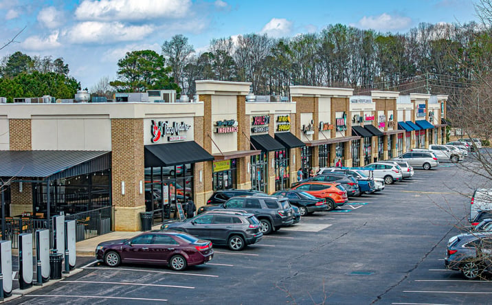 Pictures of Retail property located at 3885 Mundy Mill Rd, Oakwood, GA 30566 for sales - image #1
