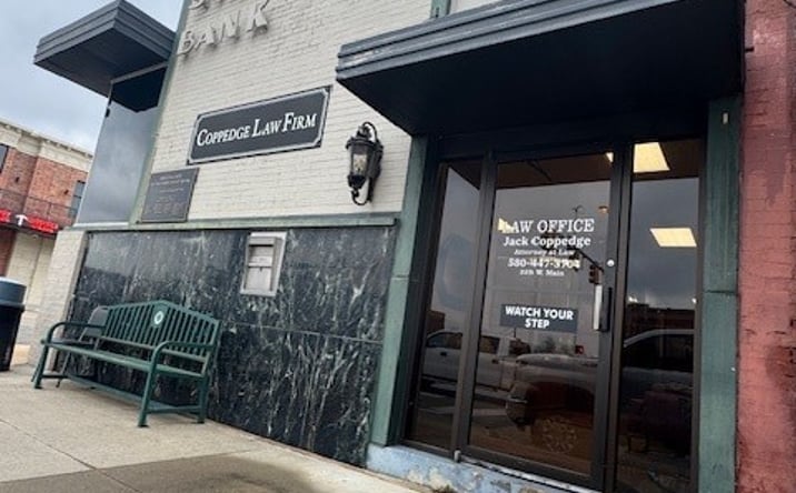 Pictures of Office property located at 225 W Main, Tishomingo, OK 73460 for sales - image #1