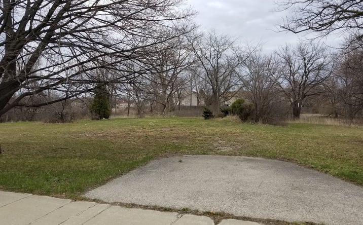 Pictures of Land property located at 1577 N DILLEYS Road, Gurnee, IL 60031 for sales - image #1