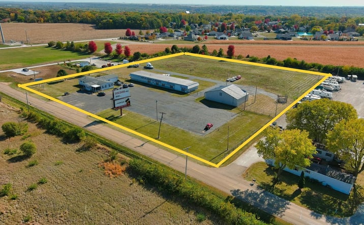 Pictures of Mixed Use property located at 1592 N 30th Road 3, Ottawa, IL 61350 for sales - image #1