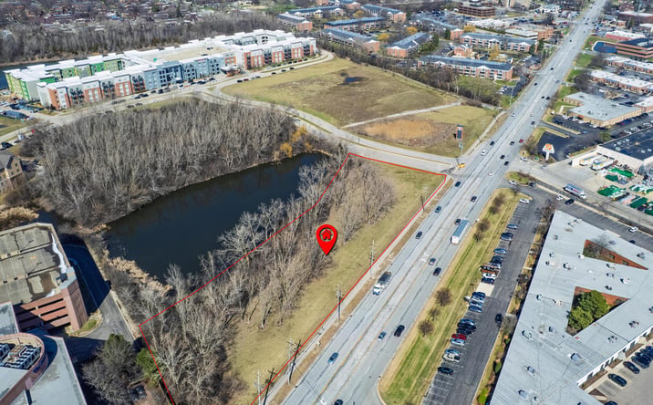 Pictures of Land property located at 1S628 Oakbrook Lake, Oak Brook, IL 60181 for sales - image #1