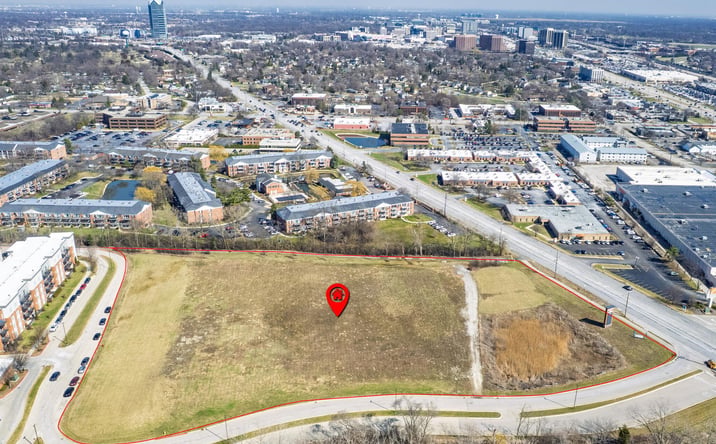 Pictures of Land property located at 1S625 Oakbrook Lake, Oak Brook, IL 60523 for sales - image #1