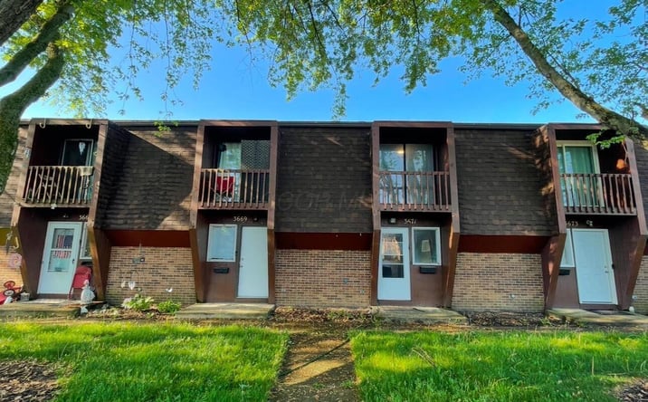 Pictures of Multifamily property located at 3667-3673 McCarley Drive S, Columbus, OH 43228 for sales - image #1