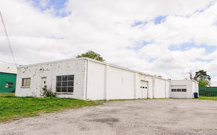Pictures of Mixed Use, Industrial property located at 131 E Cottage, Ada, OK 74820 for sales - image #1