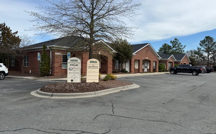 Pictures of Office property located at 10935 Winds Crossing Dr, Charlotte, NC 28273 for sales - image #1