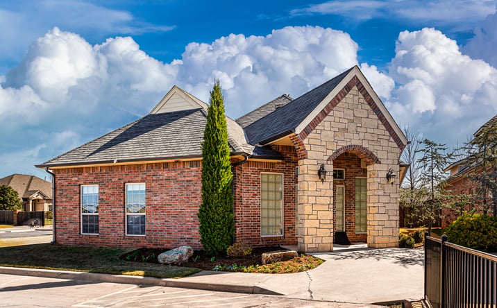 Pictures of Office property located at 17342 N May Ave, Edmond, OK 73012 for sales - image #1