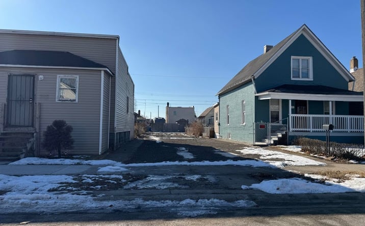 Pictures of Land property located at 515 Narva Pl, East Chicago, IN 46312 for sales - image #1