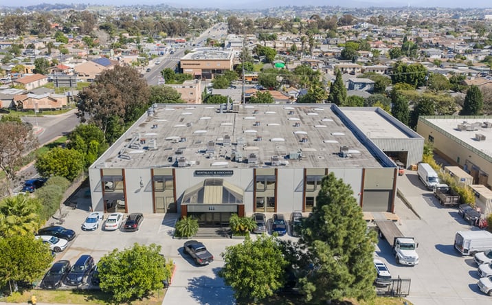 Pictures of Industrial property located at 555 Raven St, San Diego, CA 92102 for sales - image #1