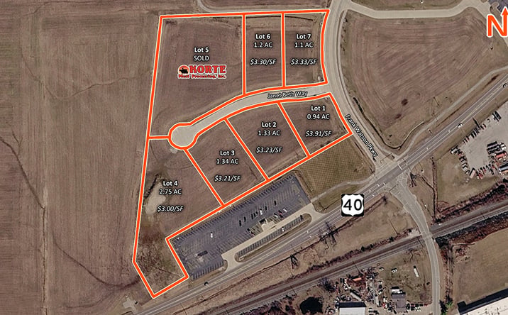 Pictures of Land property located at 401 Janet Beth Wy, Highland, IL 62249 for sales - image #1