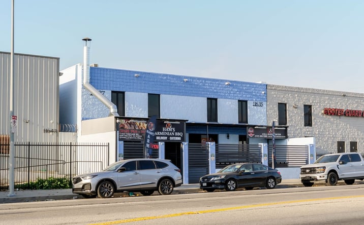 Pictures of Industrial property located at 11635 Tuxford St, Los Angeles, CA 91352 for sales - image #1