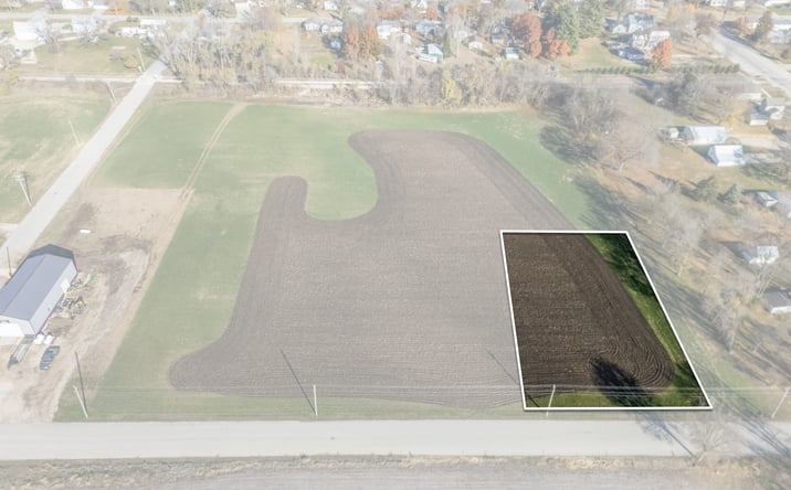 Pictures of Land property located at TBD W walnut street Clarksville, IA, USA, Clarksville, IA 50619 for sales - image #1