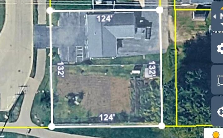 Pictures of Retail property located at 815 S Washington, Janesville, WI 53548 for sales - image #1