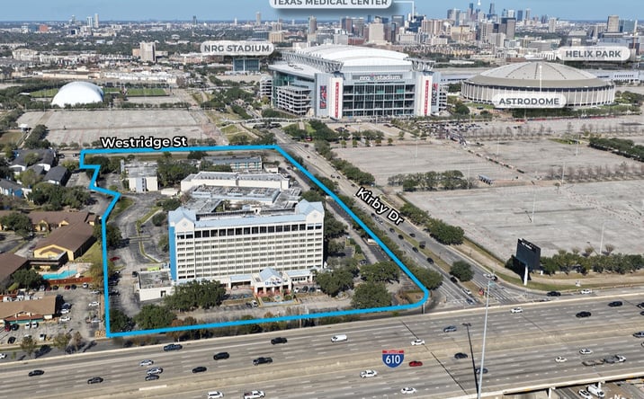 Pictures of Hospitality, Land, Mixed Use, Retail property located at 8686 Kirby Dr, Houston, TX 77054 for sales - image #1