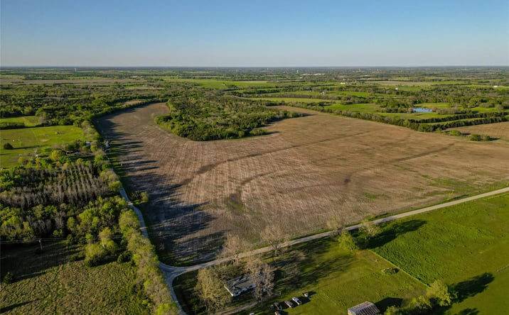 Pictures of Land property located at 000 S Hwy 121, Bonham, TX 75418 for sales - image #1