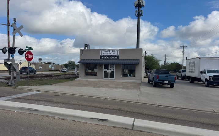 Pictures of Retail property located at 100 E 32nd St, Bryan, TX 77803 for sales - image #1
