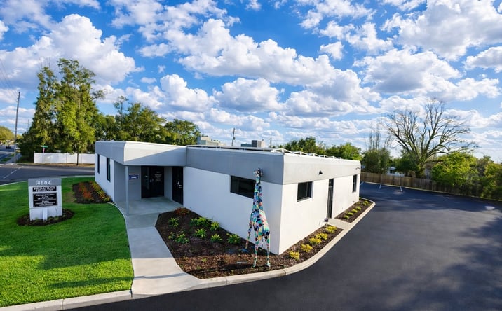 Pictures of Mixed Use, Office, Special Purpose property located at 4804 Edgewater Dr, Orlando, FL 32804 for sales - image #1