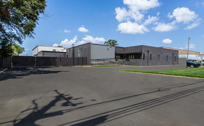 Pictures of Industrial property located at 3657 Old Getwell Rd, Memphis, TN 38118 for sales - image #1