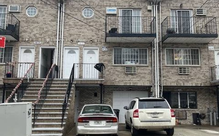 Pictures of Mixed Use property located at 1610 Melville Street, Bronx, NY 10460 for sales - image #1