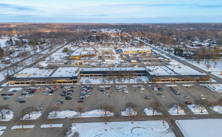 Pictures of Retail property located at 2800 Poplar Street, Terre Haute, IN 47803 for sales - image #1