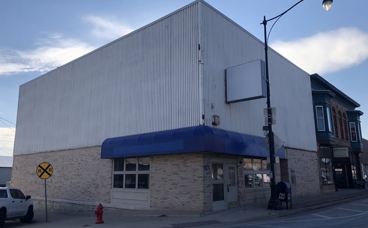 Pictures of Mixed Use property located at 101 W Lincoln Ave, Hinckley, IL 60520 for sales - image #1